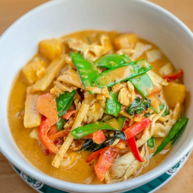 Delicious Curry Creations: Thai, Vietnamese, and More