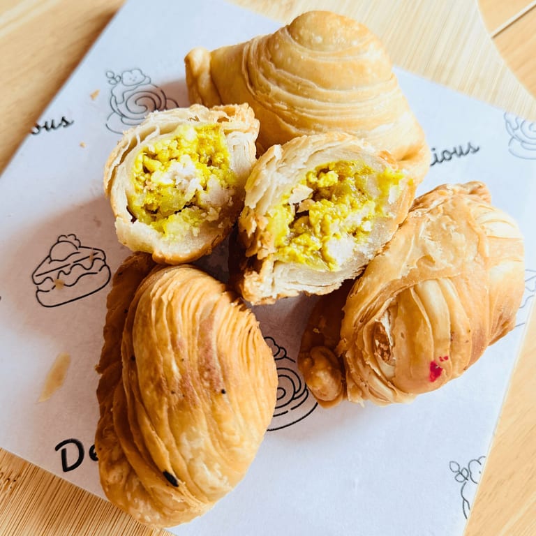 Delicious Curry Creations: Thai, Vietnamese, and More